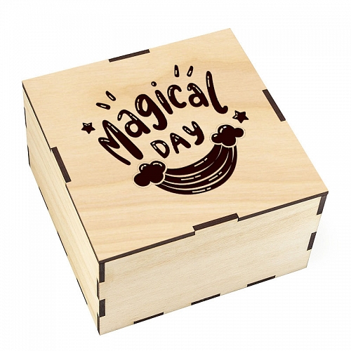 Подарочная коробка